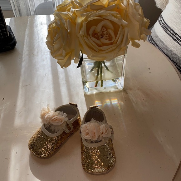 NWOT SPARKLE W FLORAL BABY BALLET SLIPPERS - FABULOUS!🪄⭐️🤩 - Picture 3 of 6